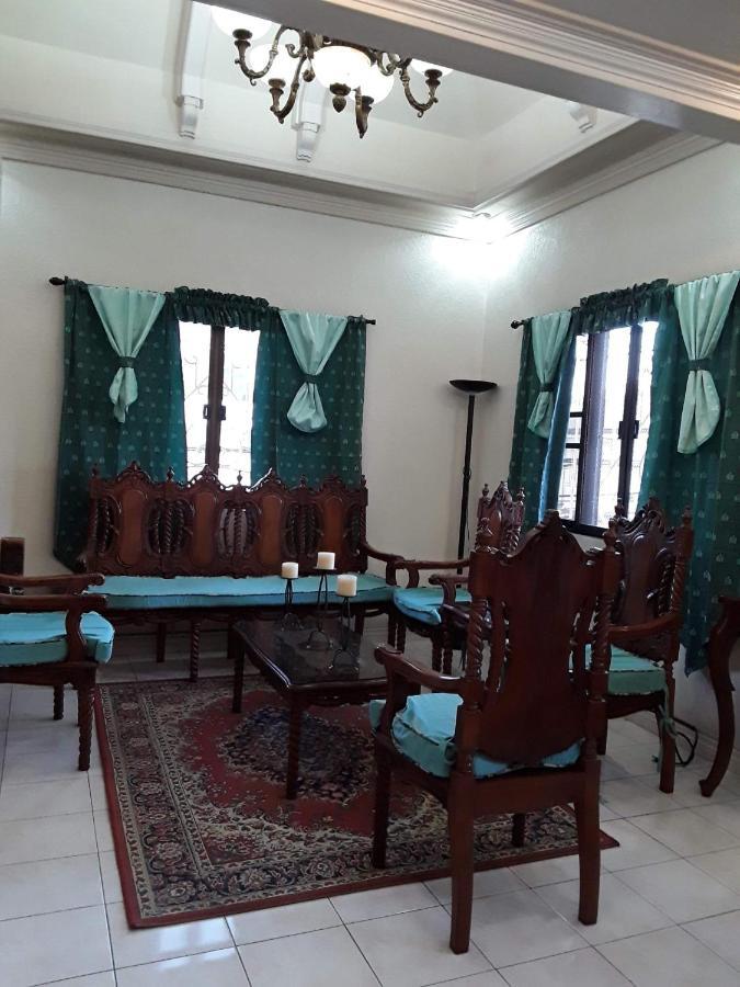 Fabuluz Luxury At Princess Place Malolos المظهر الخارجي الصورة